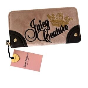 NWT Juicy Couture Dusty Blush The Key To Juicy Gusset Zip Around Wallet